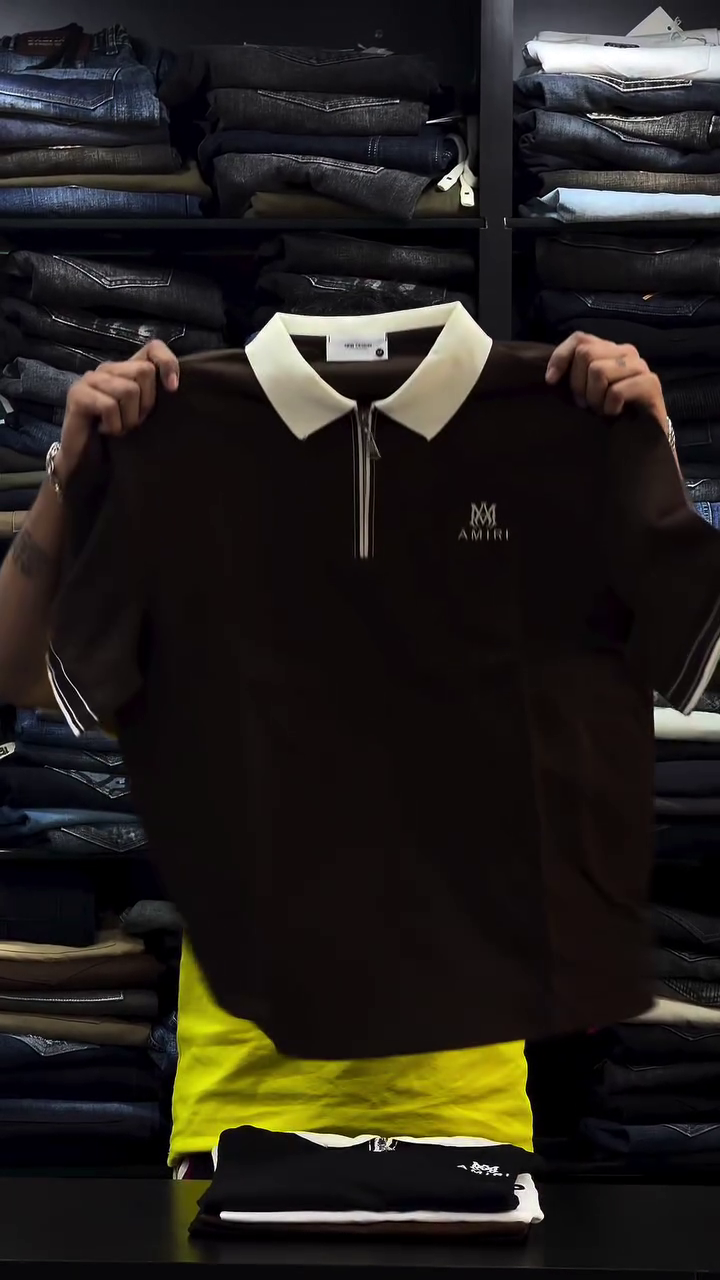 Men Black Short-Sleeves Collar Contrast Jacquard KL Polo - Image 2
