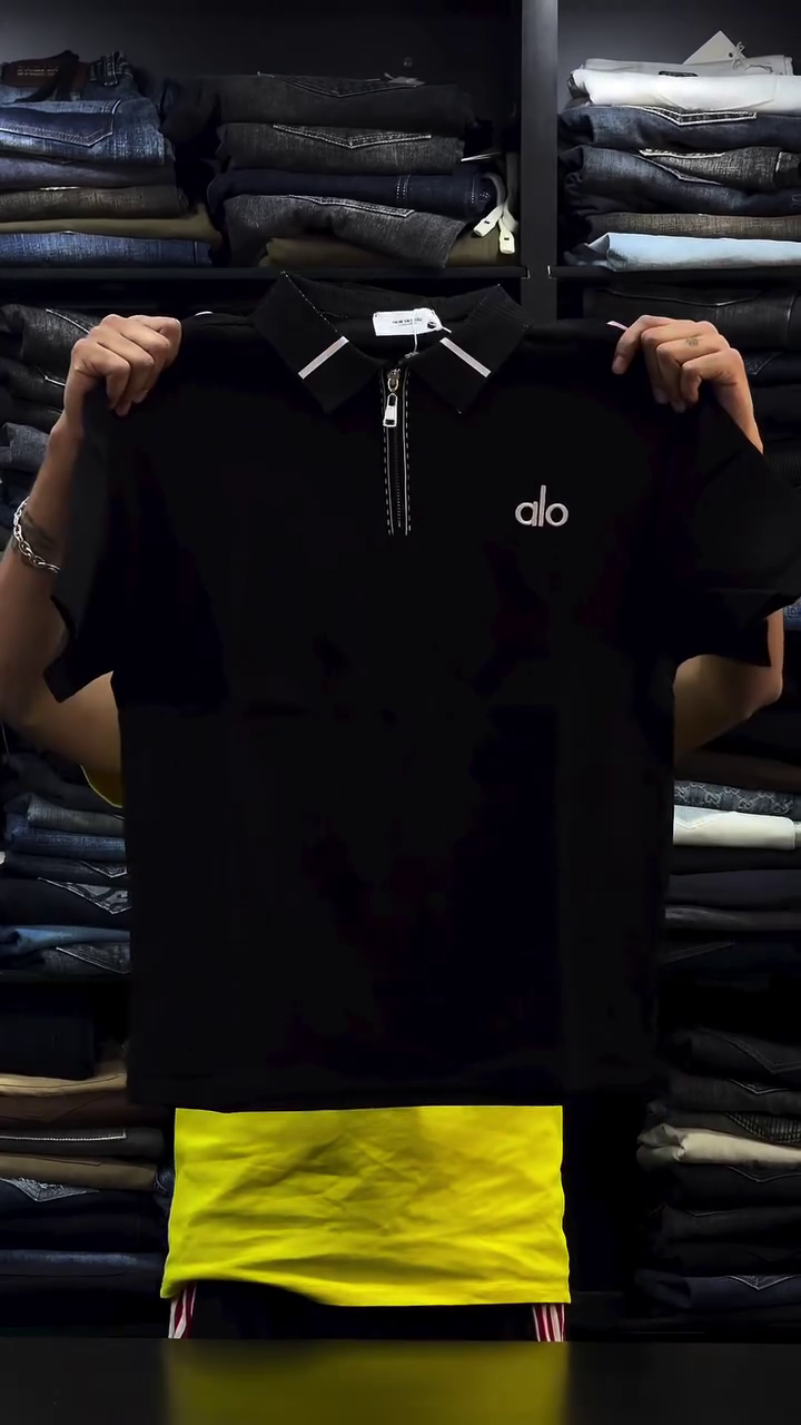 Men Black Short-Sleeves Collar Contrast Jacquard KL Polo - Image 3