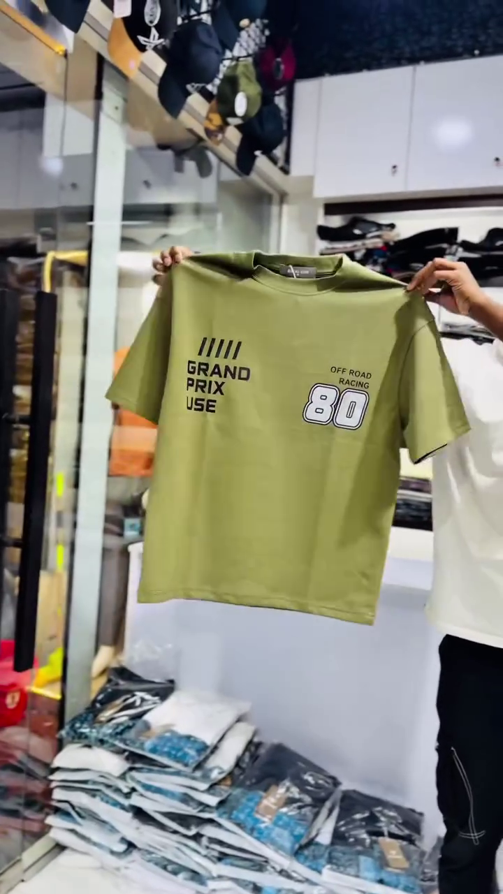 Graphic Printed Oversized T-shirt - Image 4