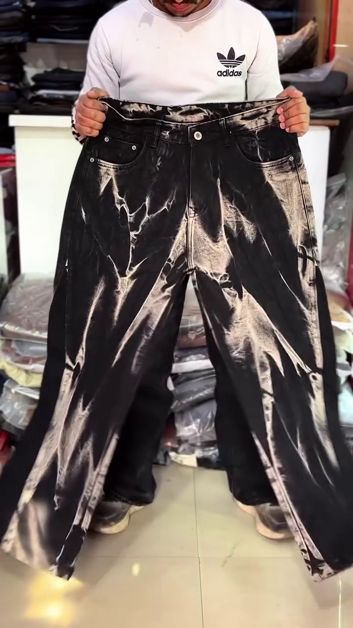 Men Super Baggy Jeans - Image 7