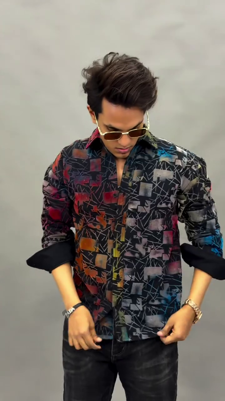 Men Slim Fit Opaque Printed Casual Shirt