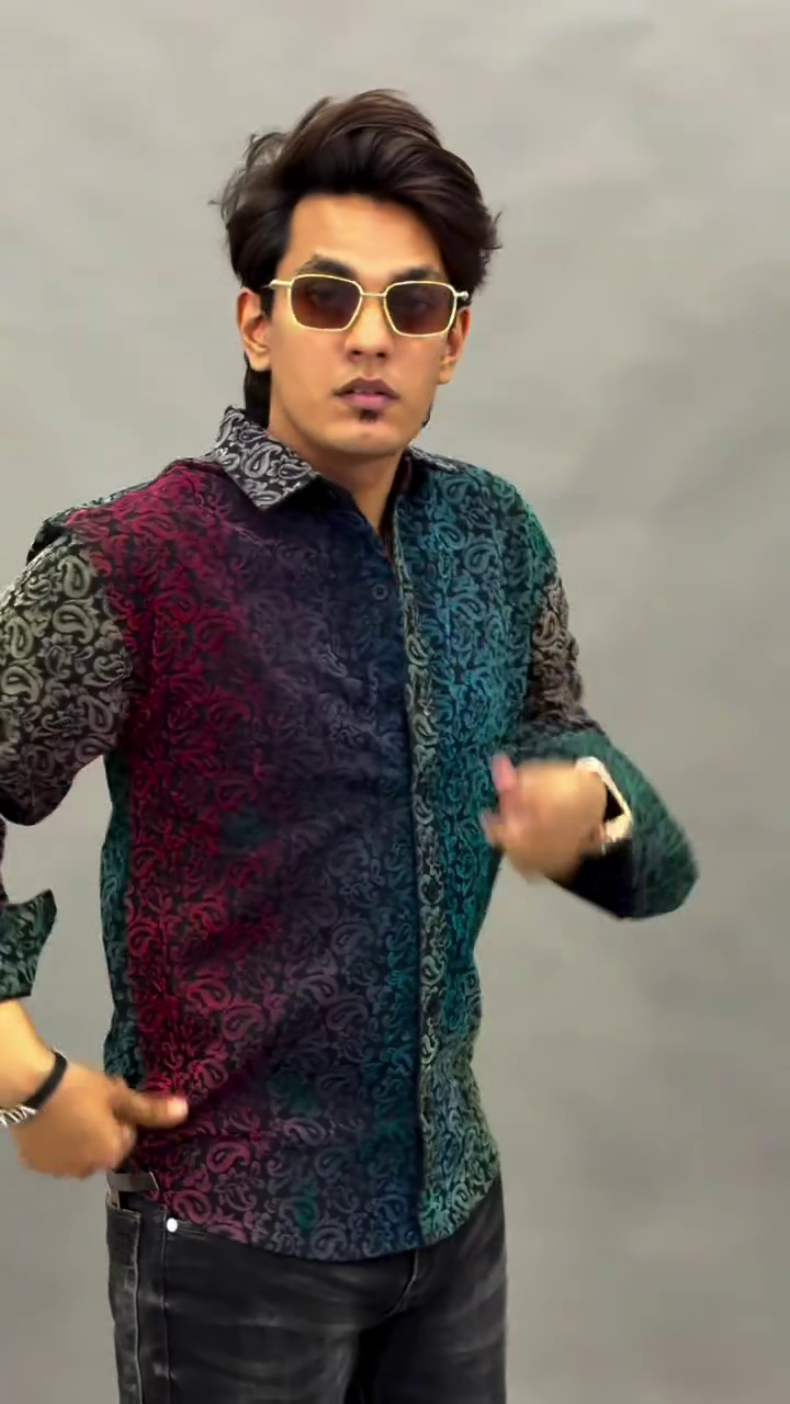 Men Slim Fit Opaque Printed Casual Shirt - Image 7