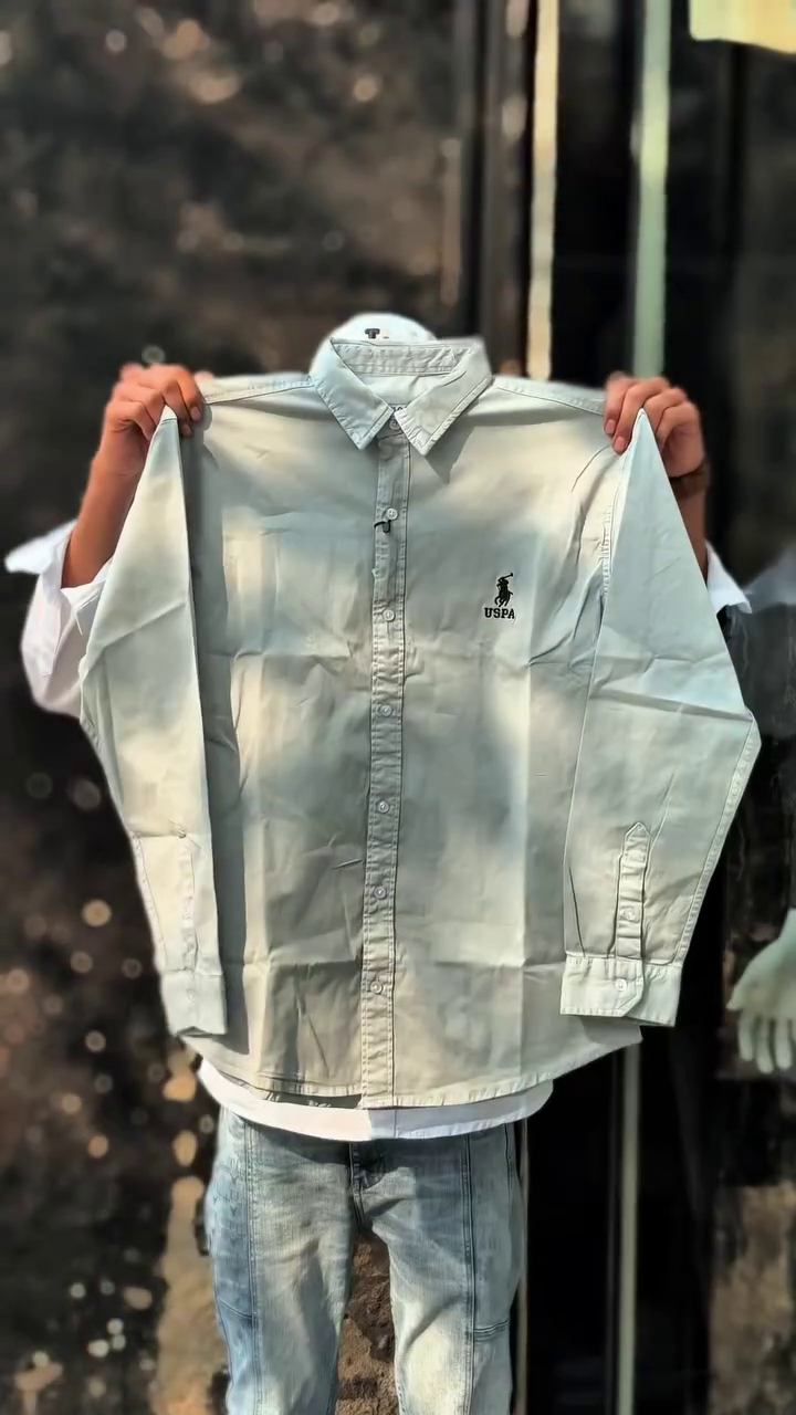 Men Manhattan Fit Spread Collar Solid Cotton Casual Shirt - Image 6