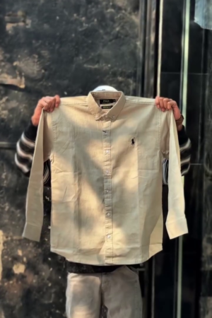 Men Slim Fit Solid Button-Down Collar Linen Casual Shirt
