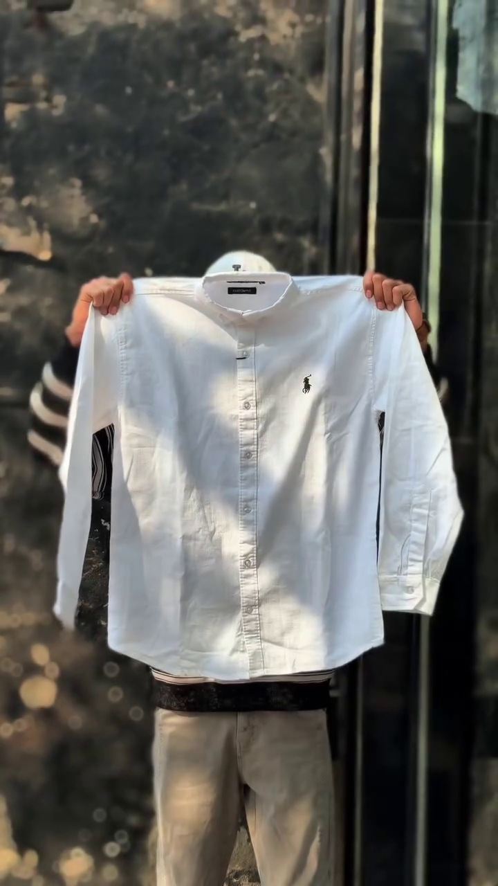 Men Slim Fit Solid Button-Down Collar Linen Casual Shirt - Image 3