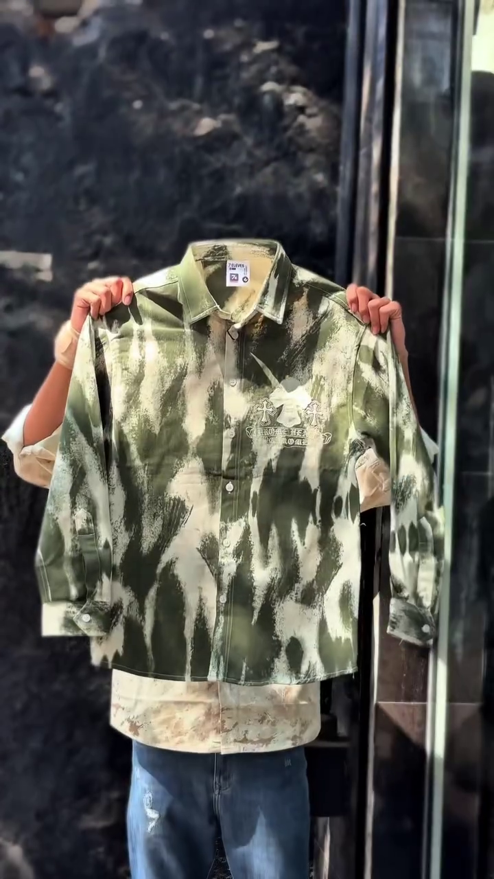Men Opaque Printed Casual Relaxed Fit Shirt - Image 4
