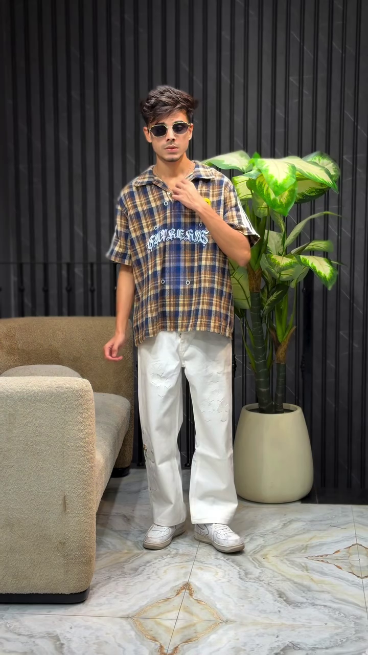 Men Yellow & Black Regular Fit Checked Casual Shirt - Image 8