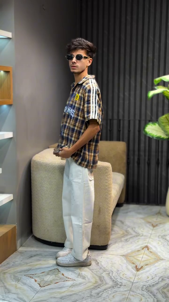 Men Yellow & Black Regular Fit Checked Casual Shirt - Image 3