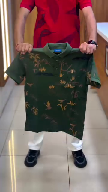 Floral Printed Polo Collar Cotton T-shirt - Image 9