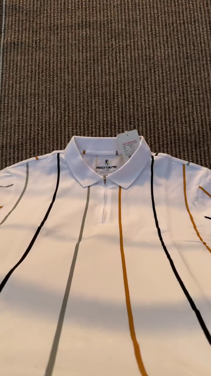 Men Pure Cotton Vertical Stripe Zipper Polo T-Shirt - Image 4