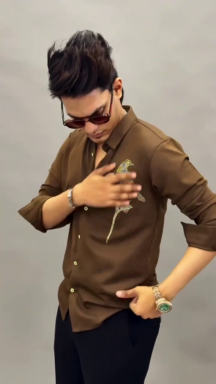 Men Embellished Slim Fit Party Shirt - Image 4