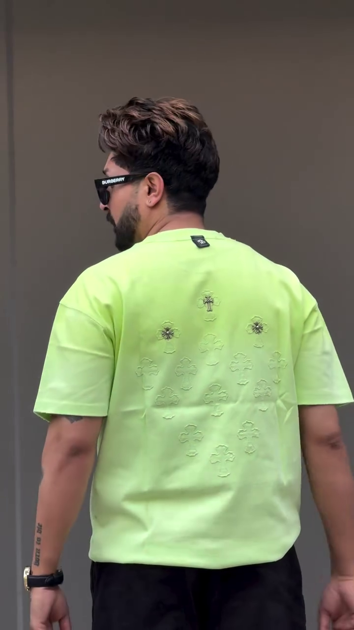 Men Printed Lime Green Cotton Oversized Fit T-Shirts - Image 2